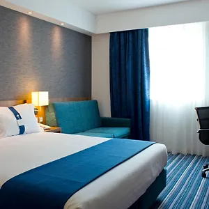 Hotel Express - Est By Ihg, Tolón